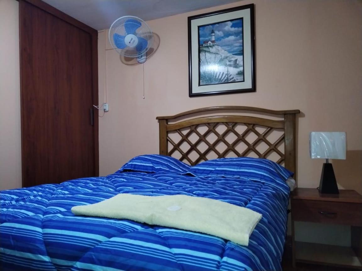Hostal Turistico El Cajamarquez Lima Buitenkant foto
